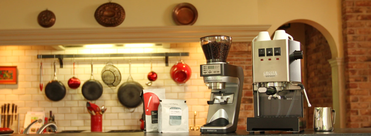 Refurbished Gaggia Classic Pro Semi-Automatic Espresso Machine 4 Refurbished Gaggia Classic Pro Semi-Automatic Espresso Machine - Image 2