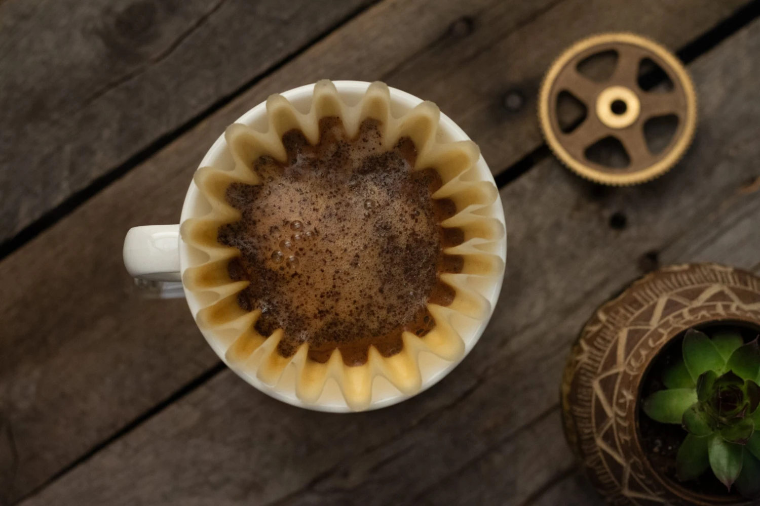 Saint Anthony Industries F70 Ceramic Flatbottom Pourover Brewer - Mahoney Brown 4 Saint Anthony Industries F70 Ceramic Flatbottom Pourover Brewer - Mahoney Brown - Image 2