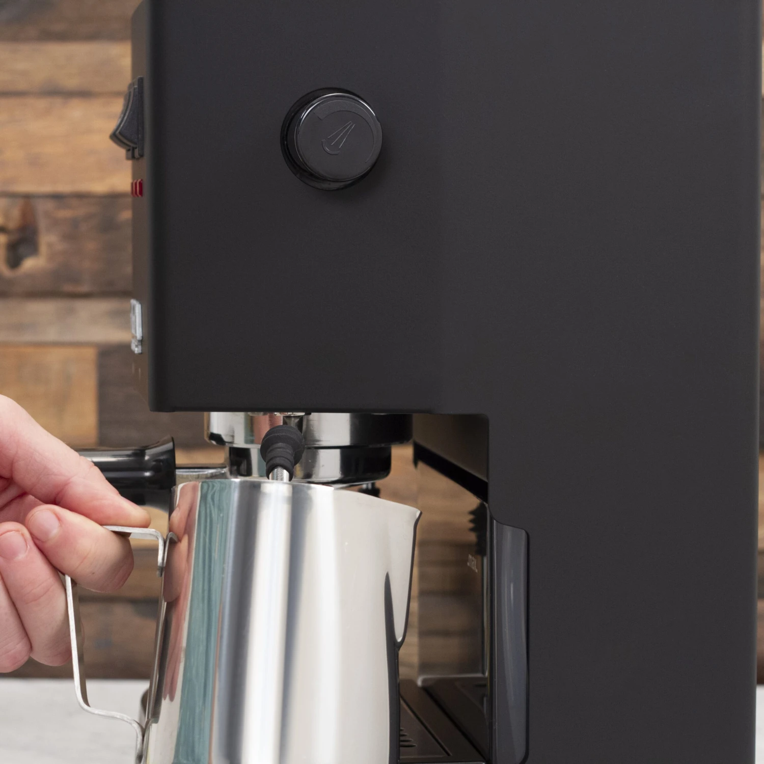 Gaggia Classic Evo Pro Espresso Machine In Thunder Black With Tiger Maple 7 Gaggia Classic Evo Pro Espresso Machine In Thunder Black With Tiger Maple - Image 5