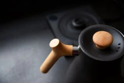 Fellow Stagg EKG 0.9L Kettle - Black And Maple 13 Fellow Stagg EKG 0.9L Kettle - Black And Maple -Kitchen Appliances Shop TG7A5020StaggEKGwoodmaple