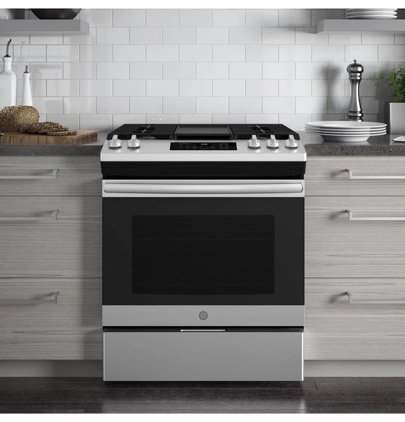 GE® 30" Slide-In Front Control Gas Range 8 GE® 30" Slide-In Front Control Gas Range - Image 6