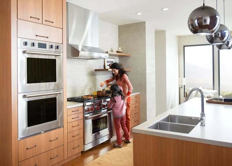 Wolf 36" Gas Range - 4 Burners And Infrared Griddle 4 Wolf 36" Gas Range - 4 Burners And Infrared Griddle - Image 2